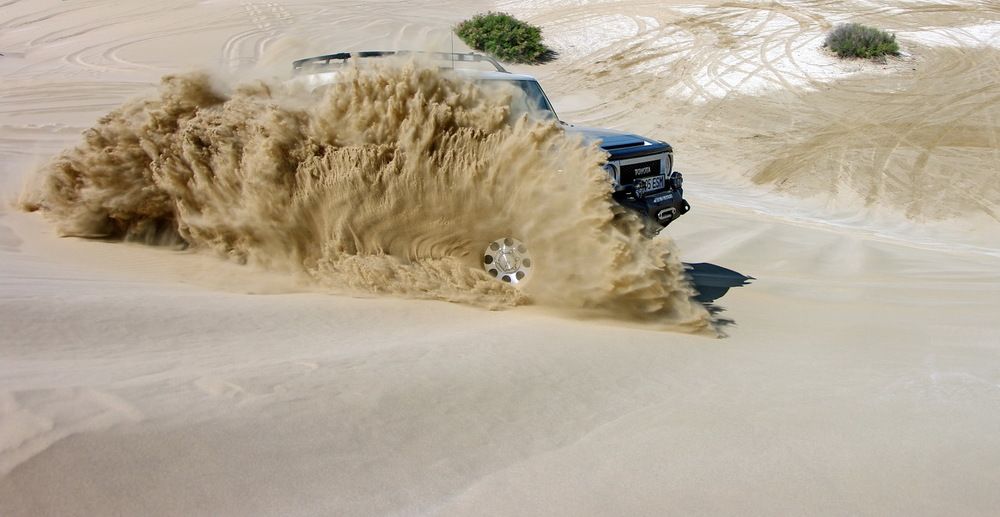 В СВОЕЙ СТИХИИ