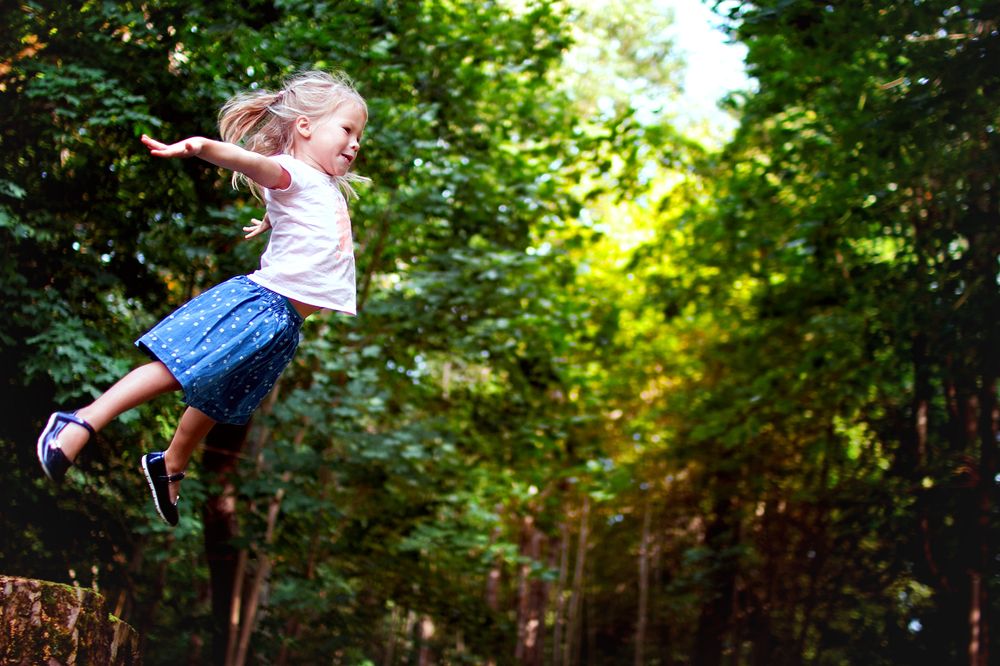 Flying childhood | Летящее детство