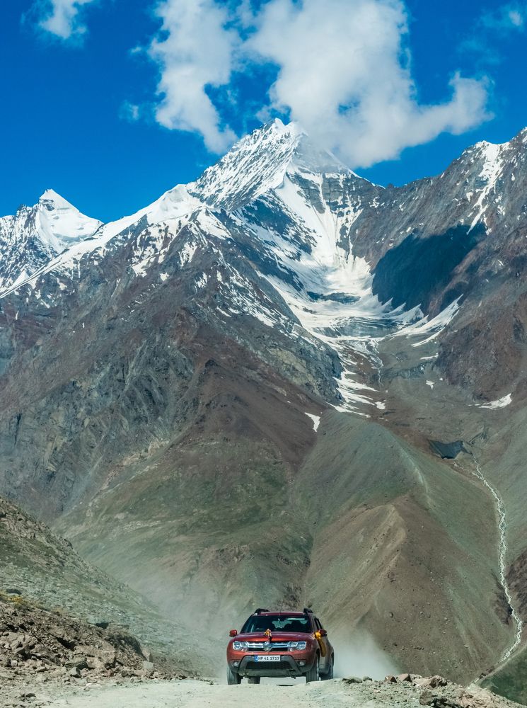 Dust Storms with an all wheel drive