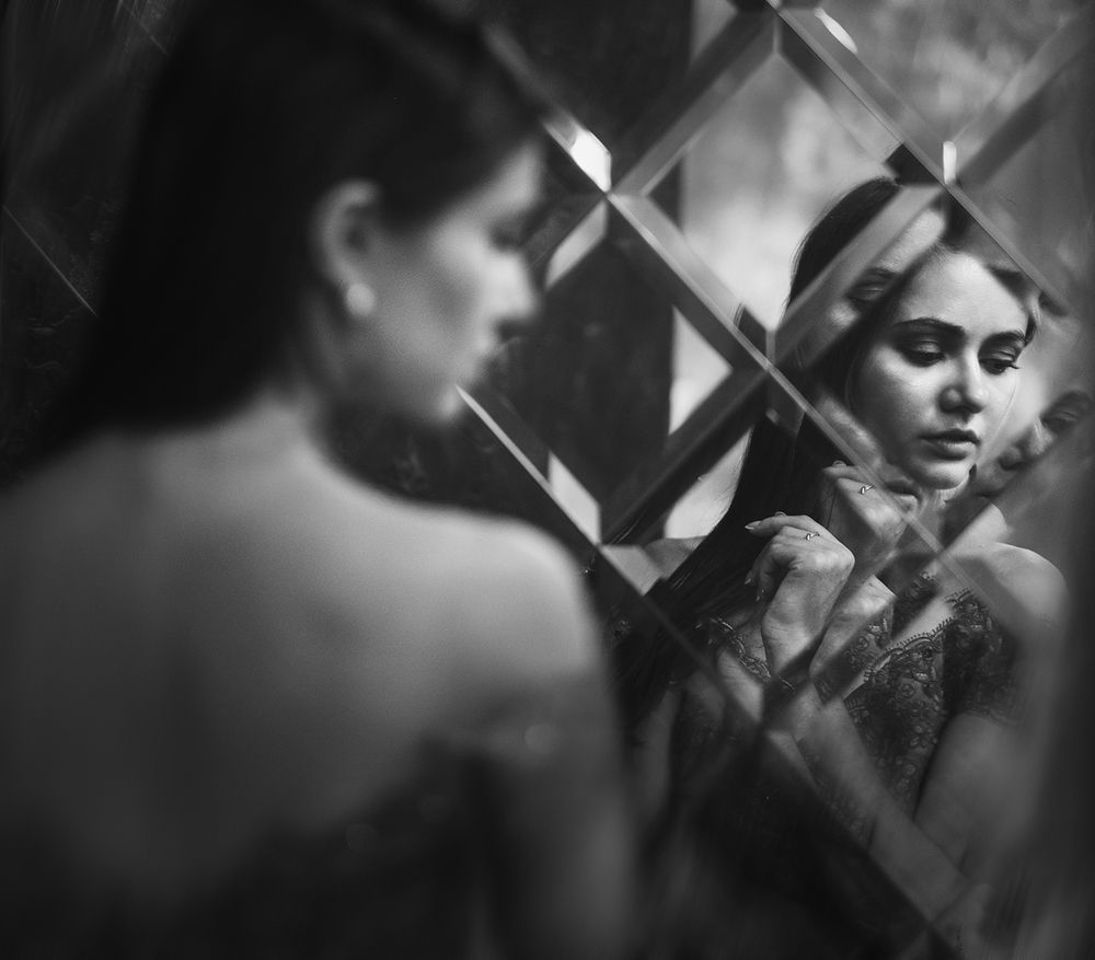 Photograph by Maxim Sayapin