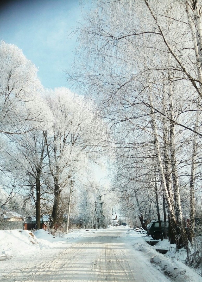 Дорога в снежную деревушку