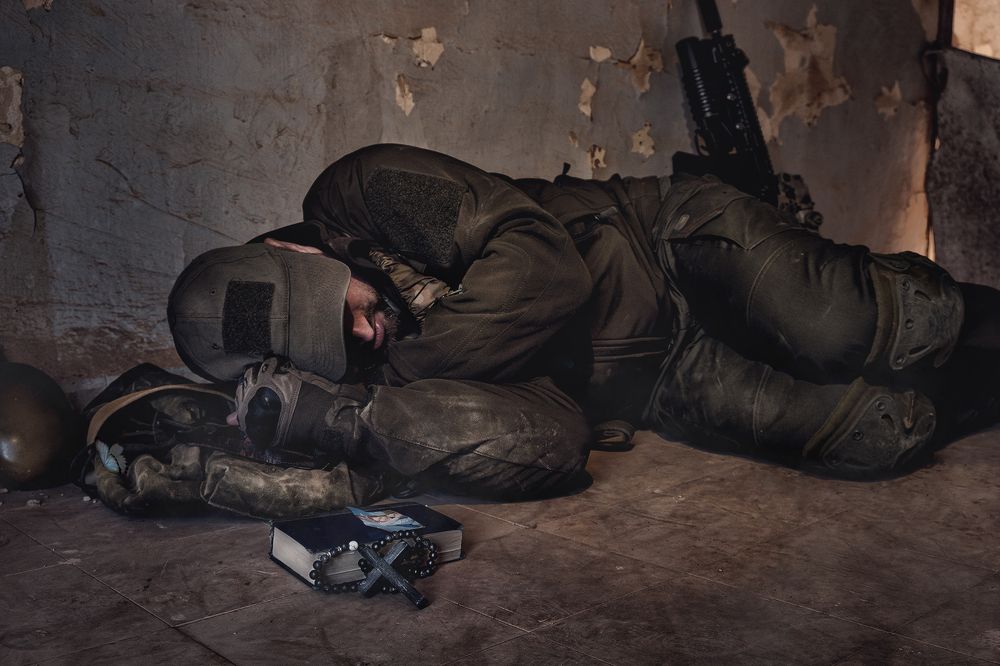 Photograph by Maxim Sayapin