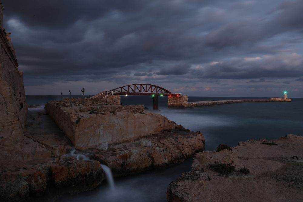 Breakwaer Bridge (Malta)