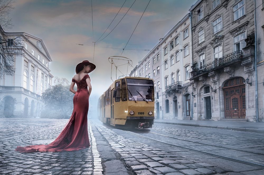 Photograph by Maxim Sayapin