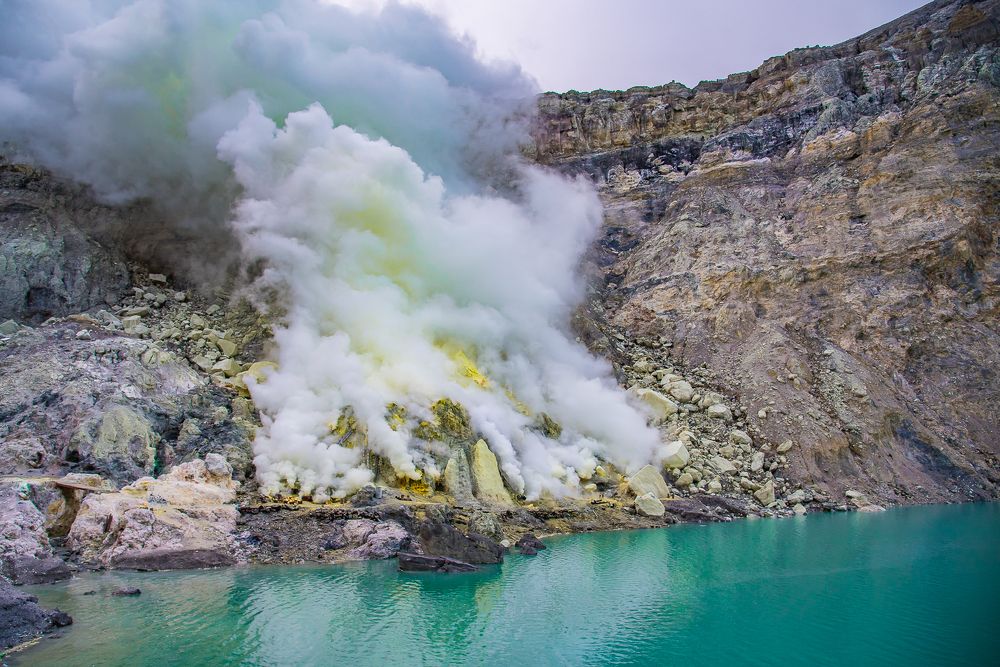 Добывая серу