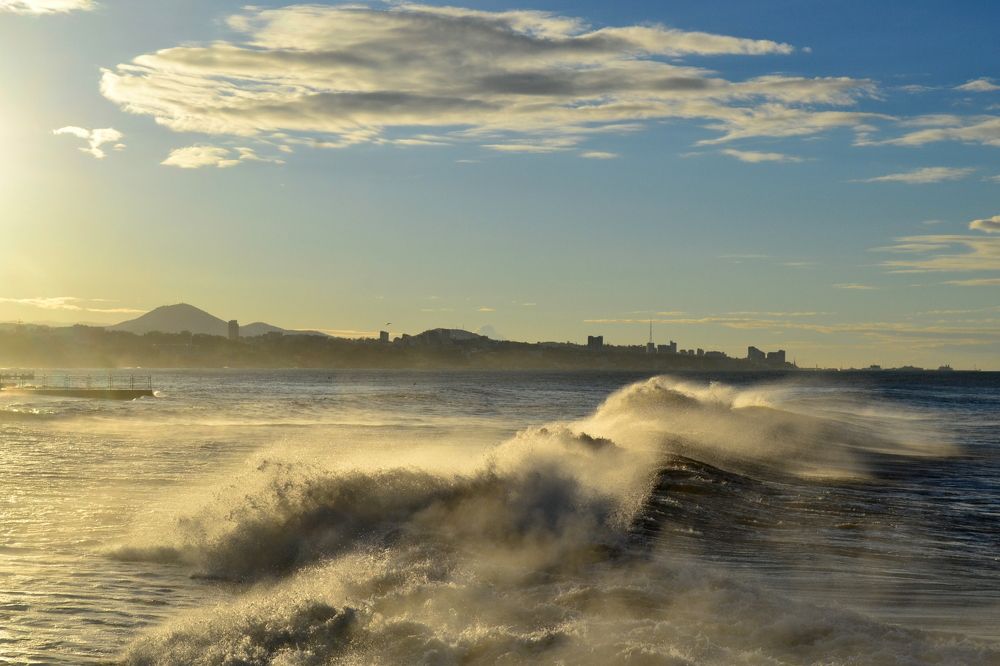 Утреннее море