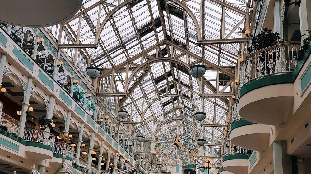 Photograph by Iva Pobi