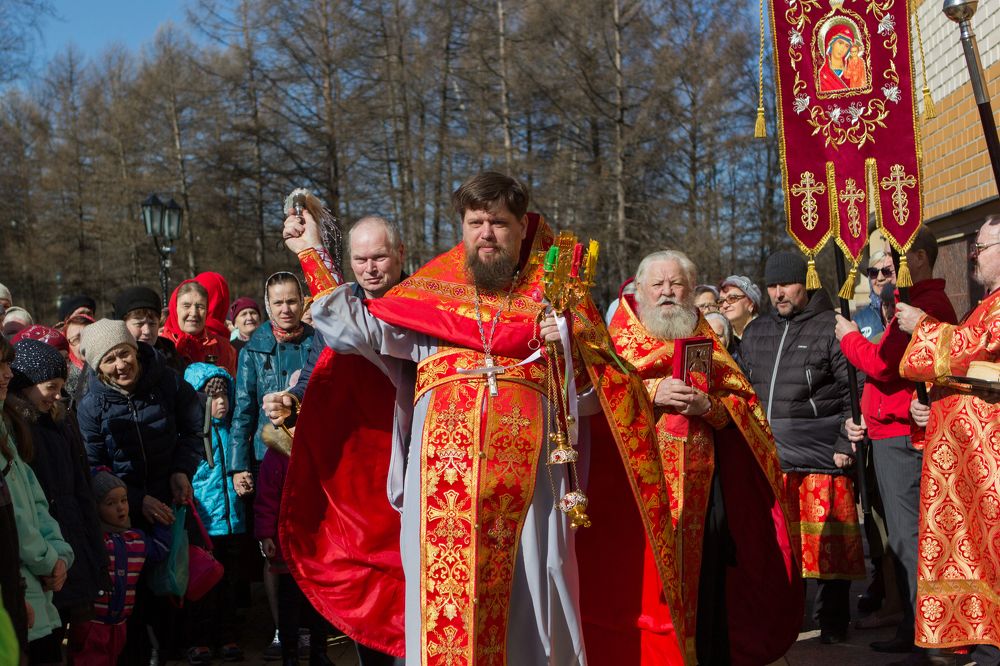 Крестный ход в Кронштадтском храме