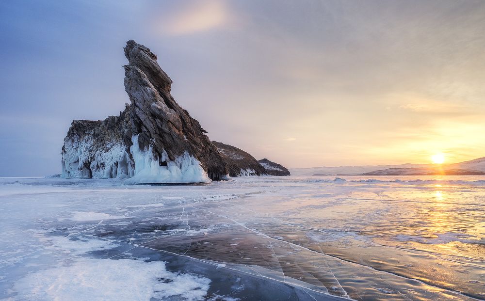 Восход у острова Огой