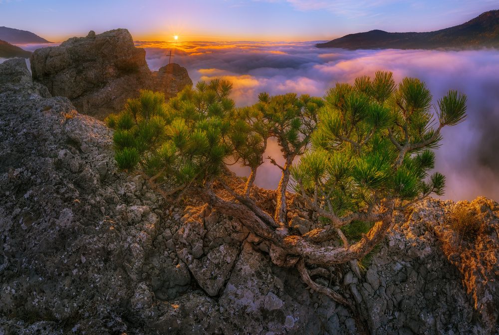 Рассвет на скале Ставри-Кая