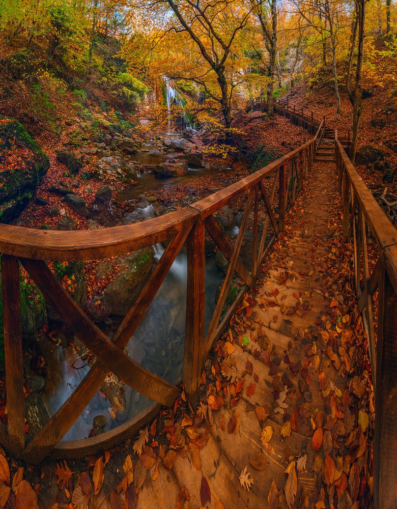 Осень на водопаде Джур-Джур