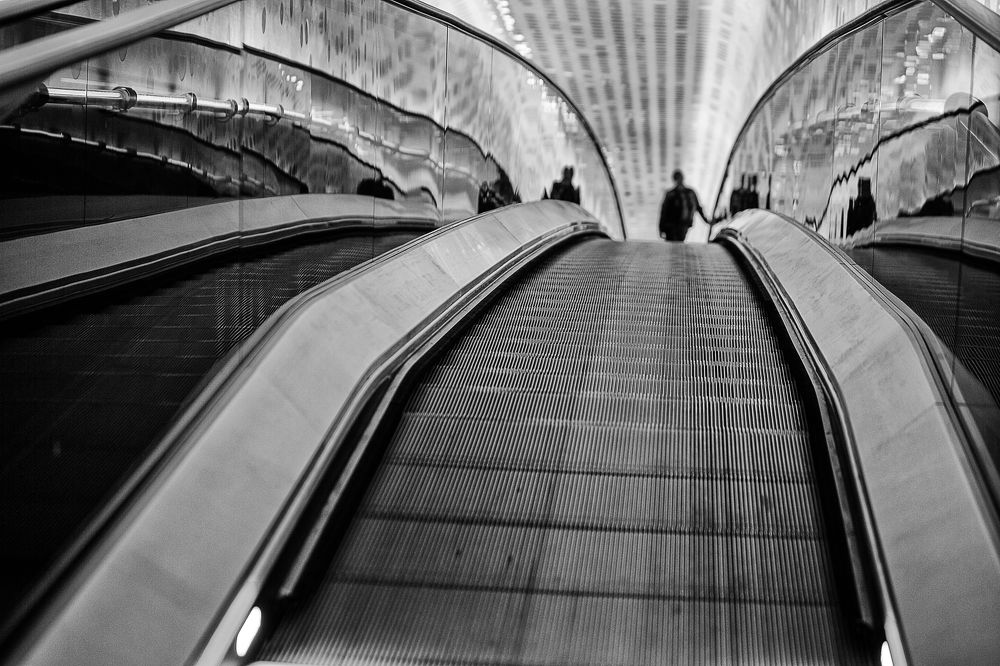 Уличная зарисовка/ Street Sketch