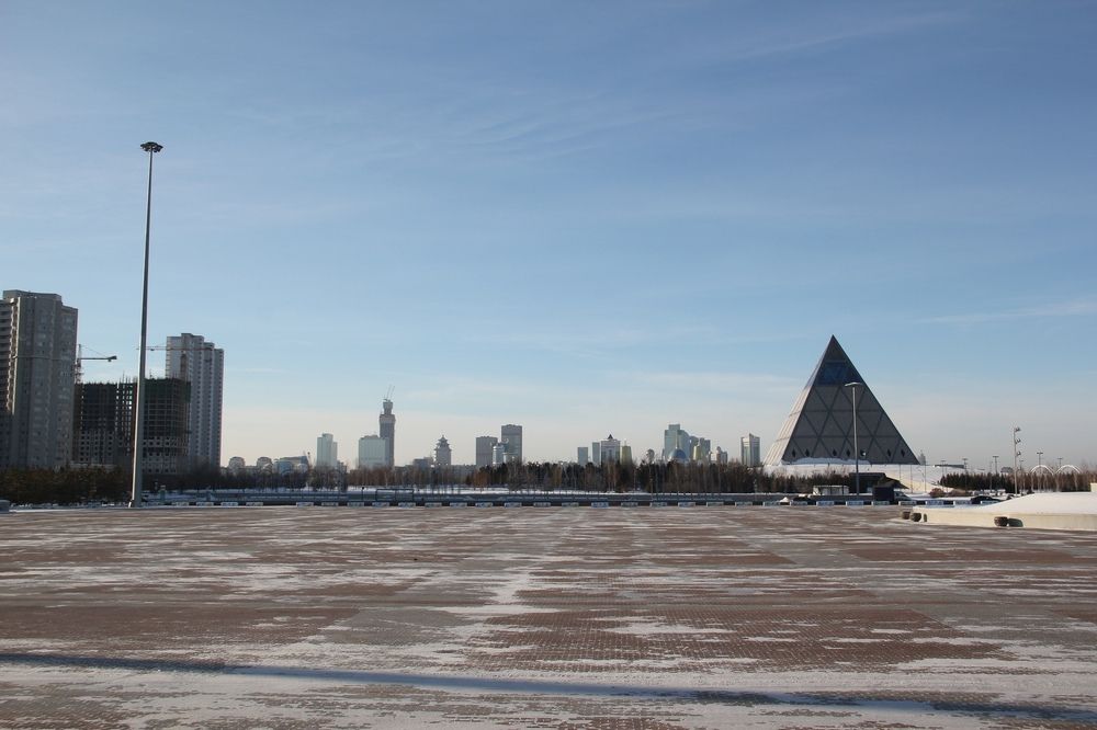 астана