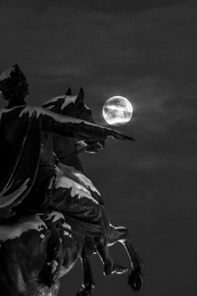 Полнолуние