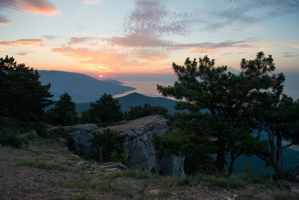 Восход на Ай-Петри