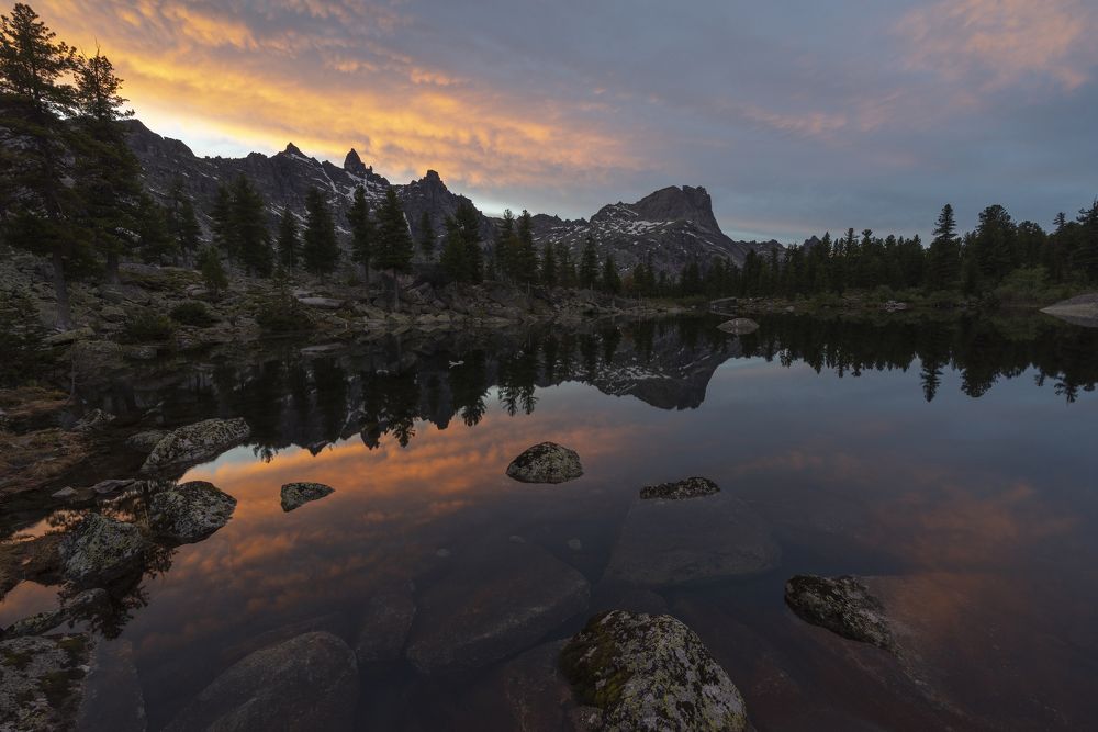 Вечер на озере Художников