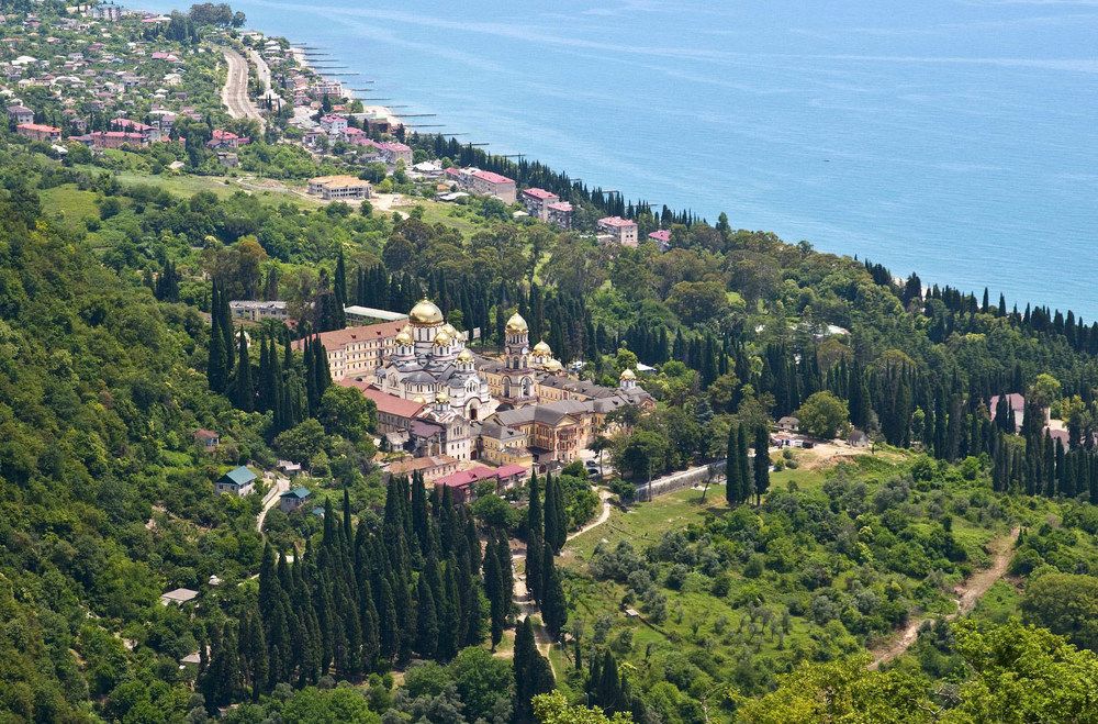 Абхазия.Мужской монастырь