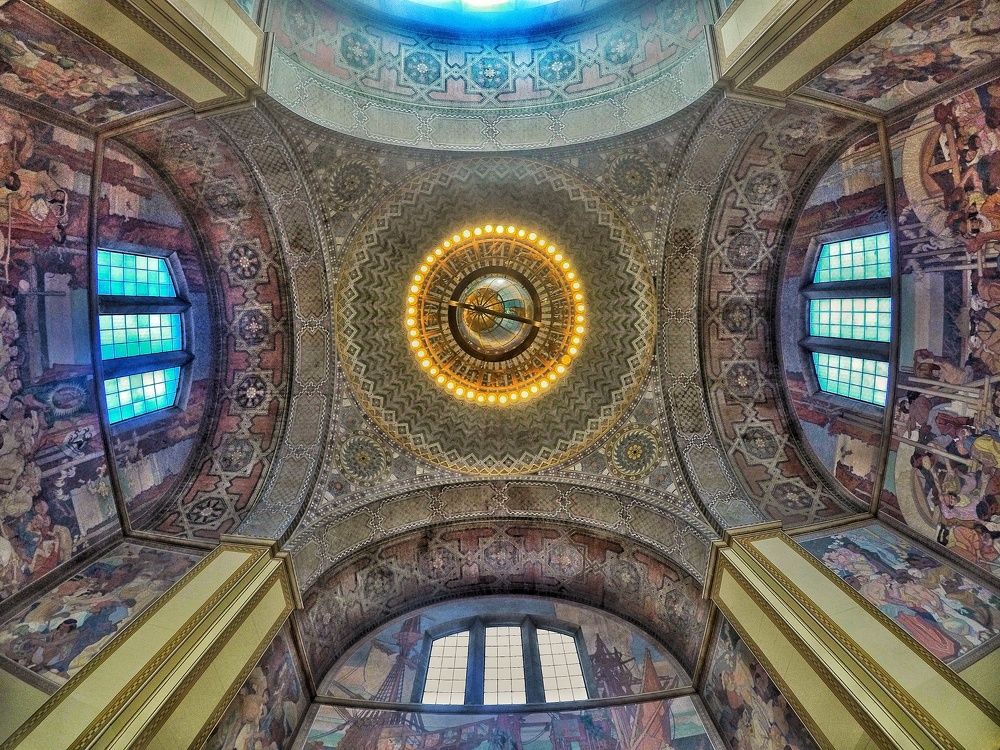 Roof of Los Angeles public library
