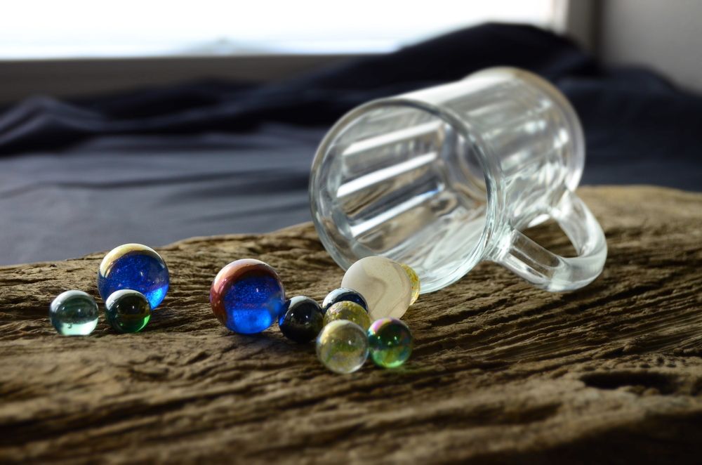 стакан с шариками