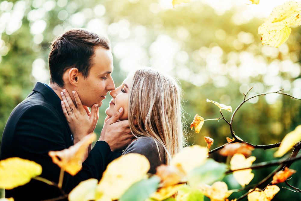 любовь с осенним оттенком