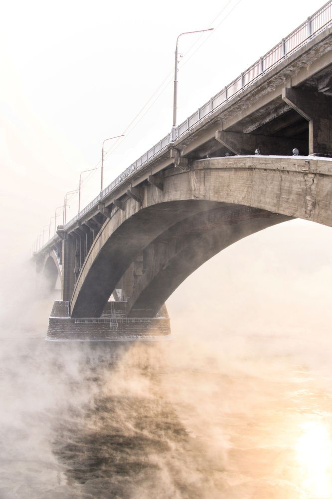 Мороз и солнце, и пар))))