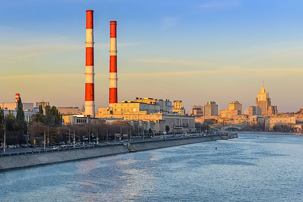 Вид на Бережковскую набережную Москвы / View of the Berezhkovskaya Embankment of Moscow