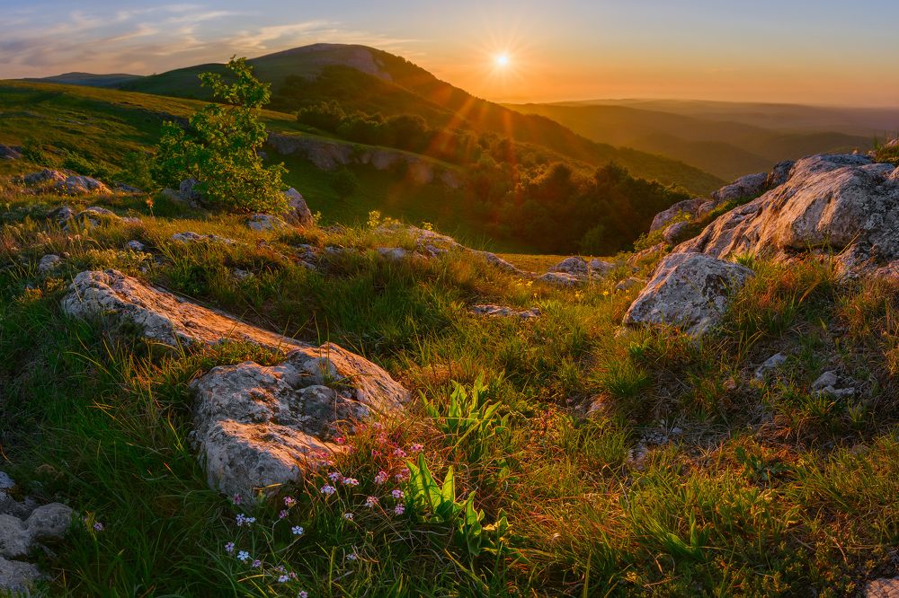 Вечер в горах Крыма