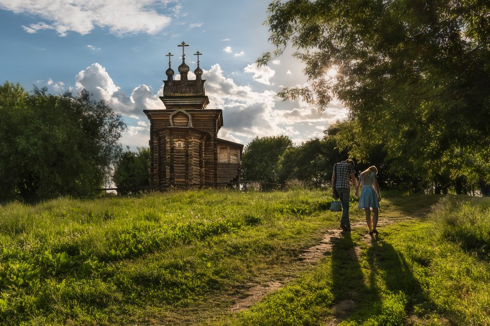Тополиный пух, жара, июль..