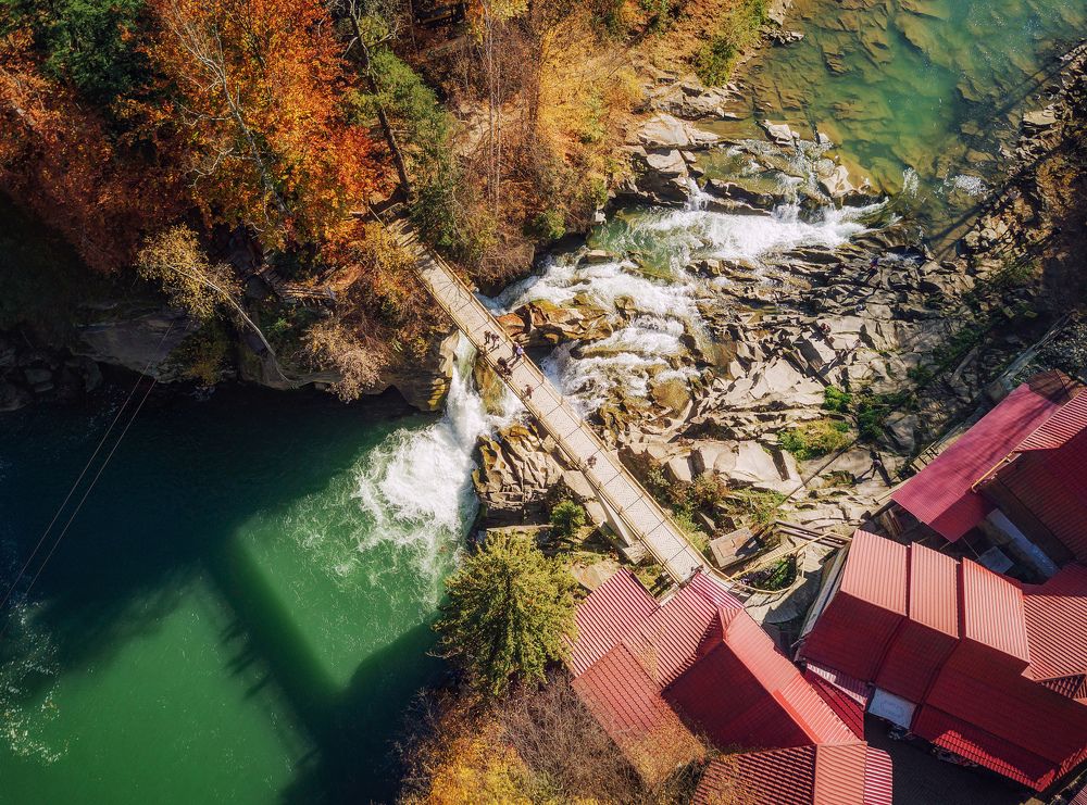 Probiy Waterfall, Yaremche
