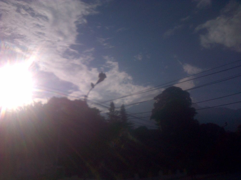 El Sol Imponente y Vencedor