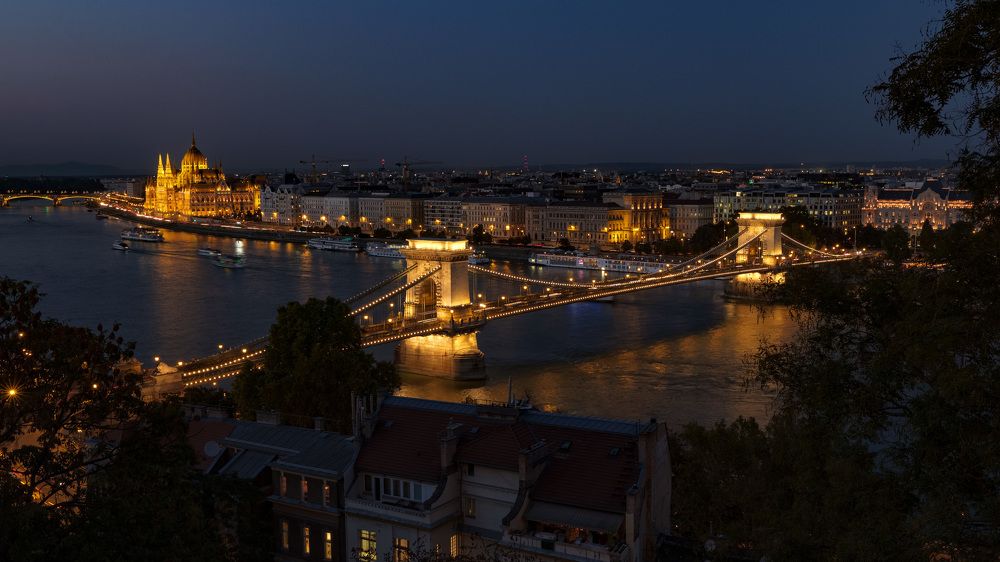 Ночной Будапешт
