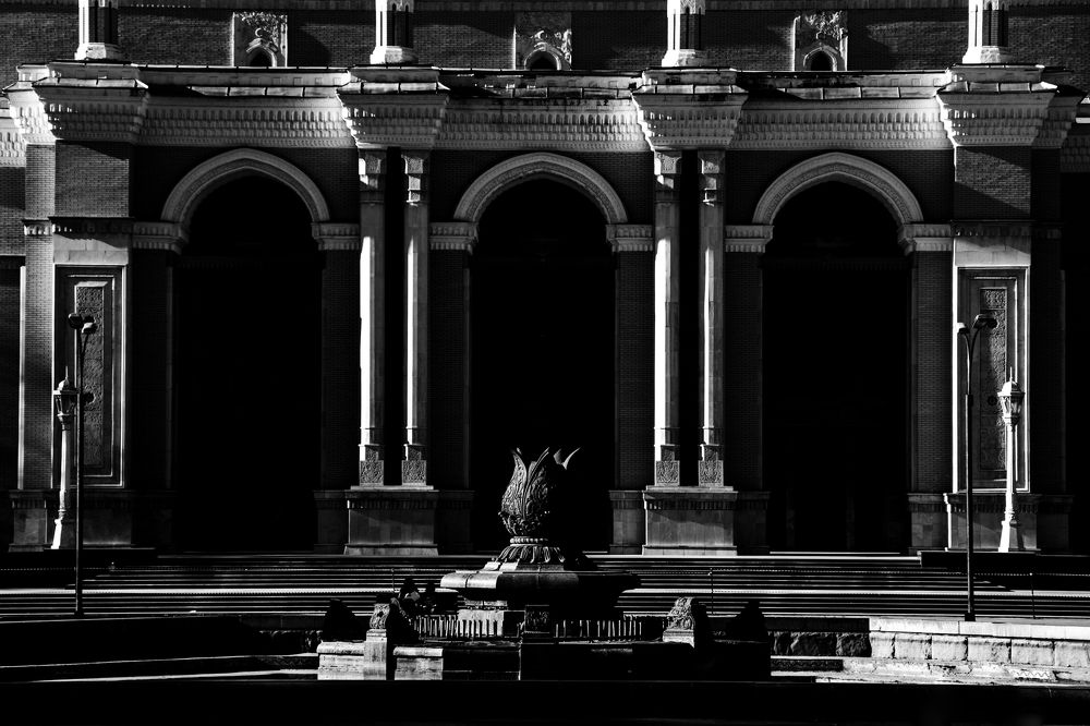 Большой театр имени Алишера Навои