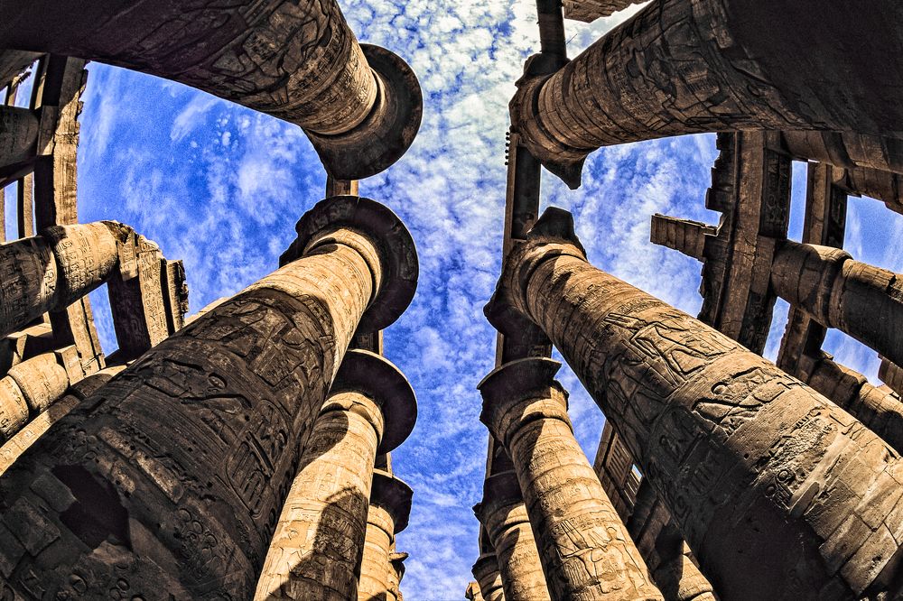 Колонны вечности