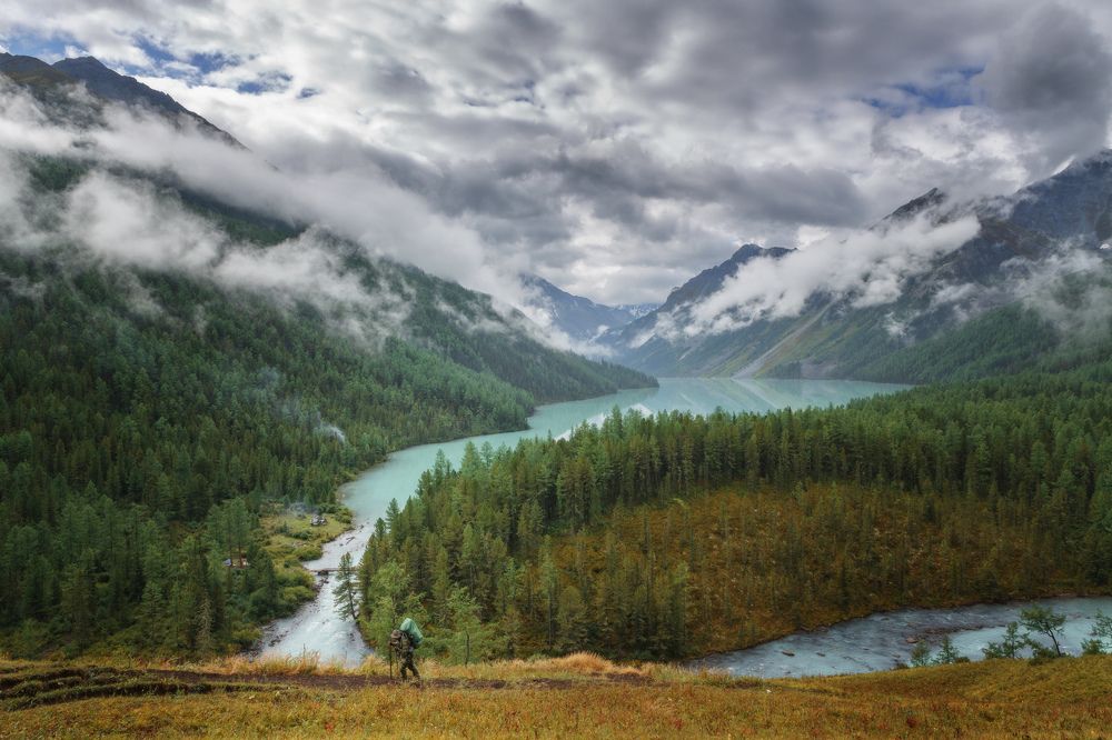Ранний путник на озере Кучерлинское