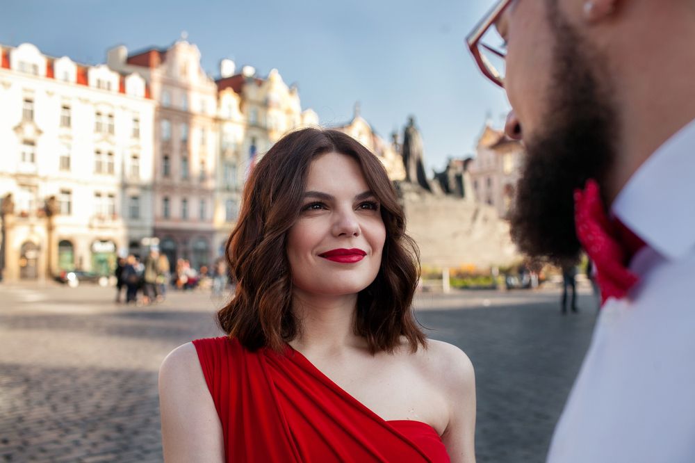 Красной нитью любви