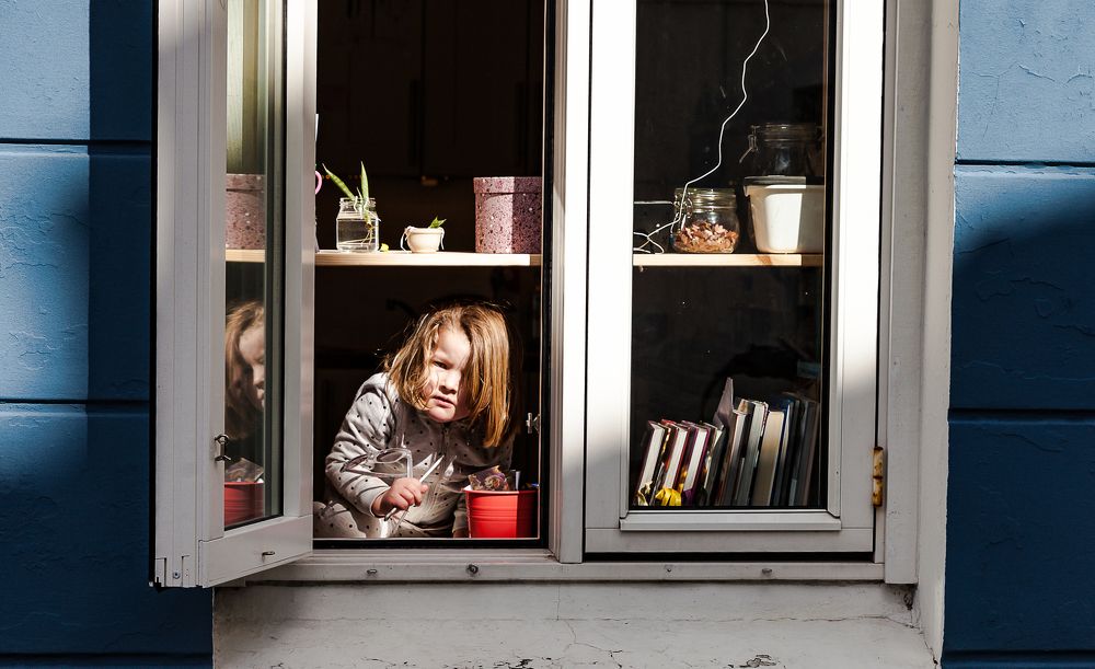 Соседская девочка