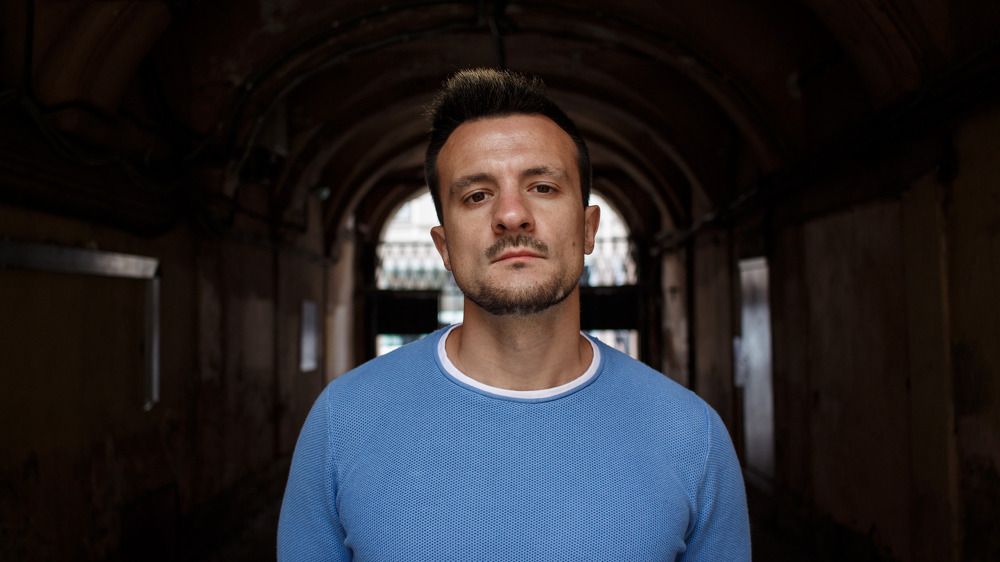 Музыканты в арках