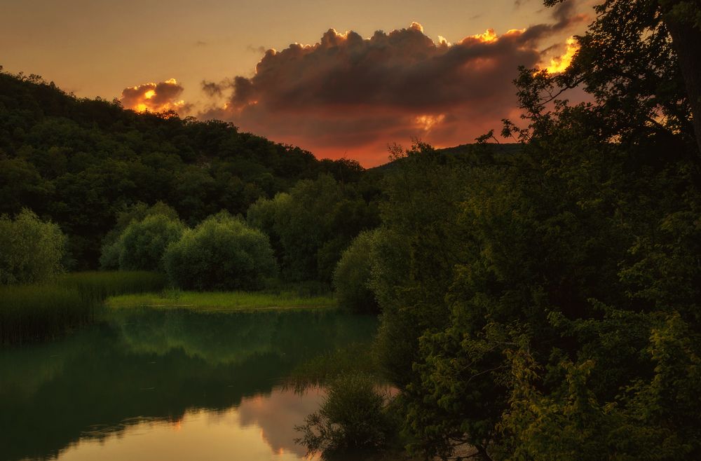 Ночь на озере