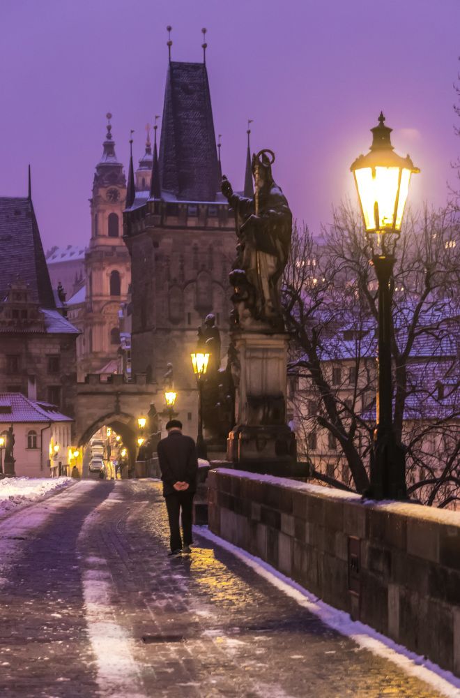 sunrise on Charles brige