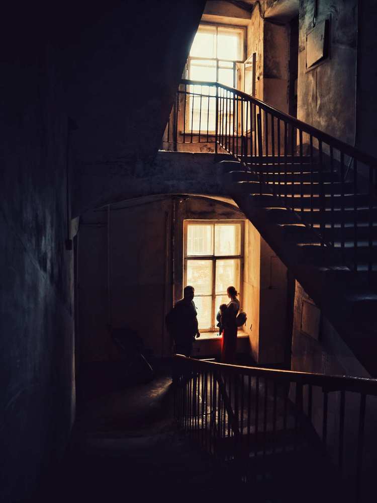 Жители старого подъезда