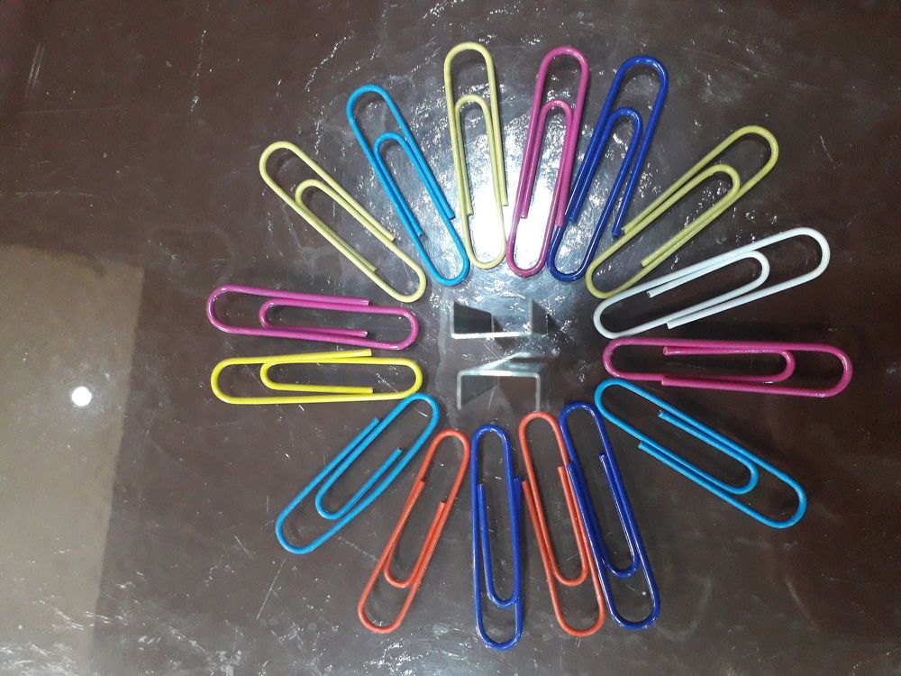 Round clips