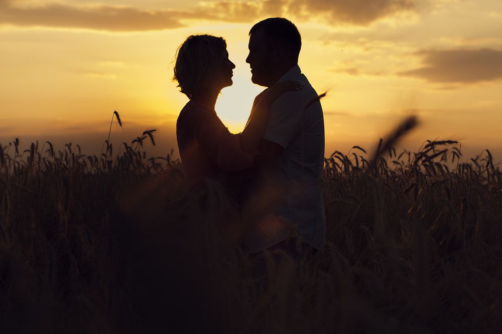 вместе встречаем закаты