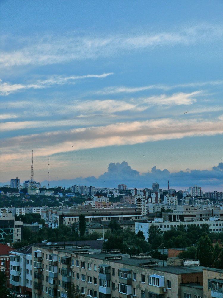Ясные дни в \"Белом\" городе.