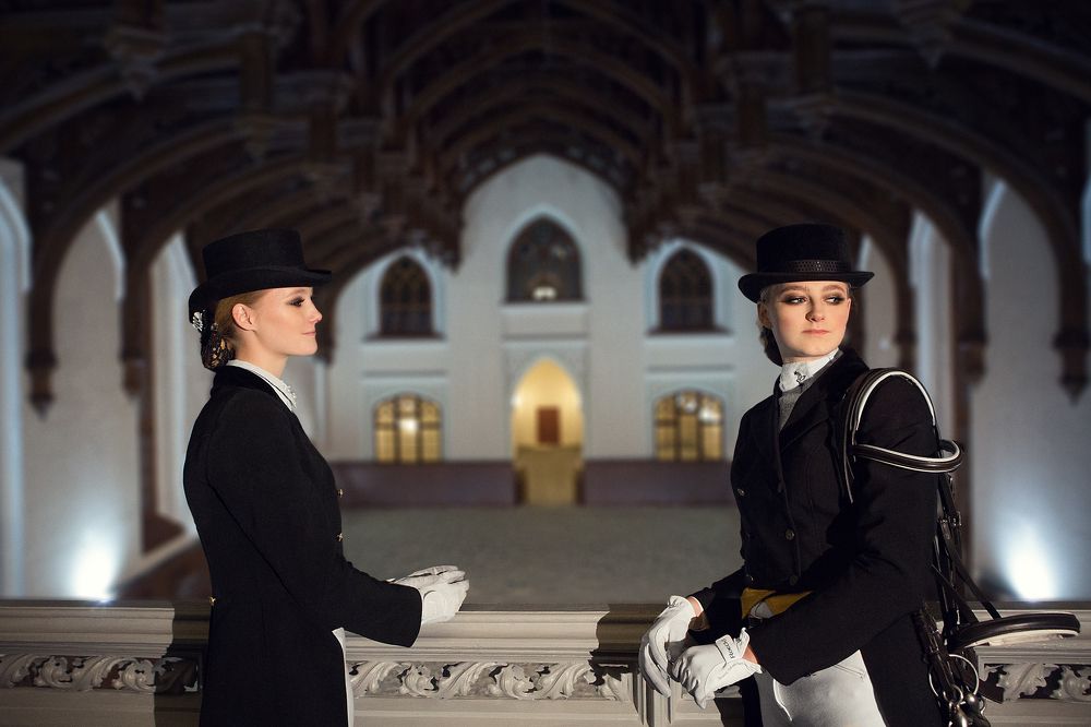 В стенах Императорского манежа