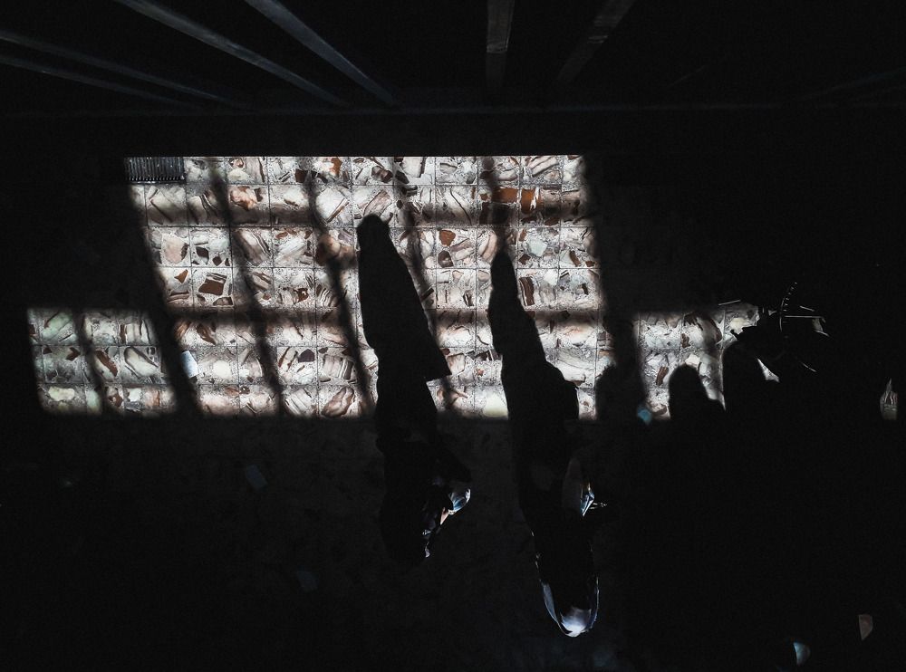 Shadow theatre