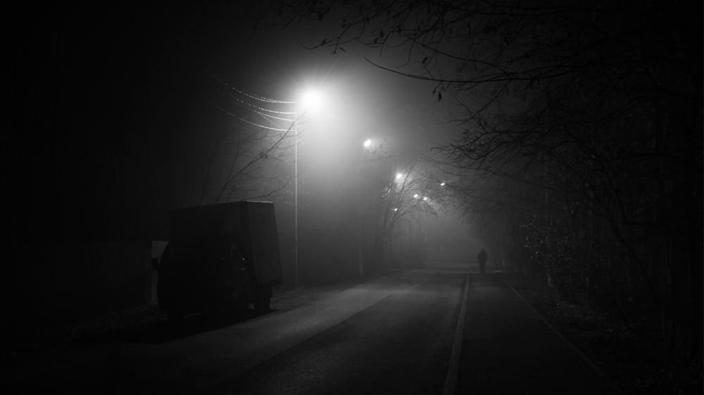 Ночь. Улица. Туман.