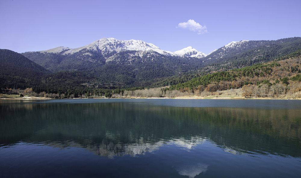 Mountain snow reflection