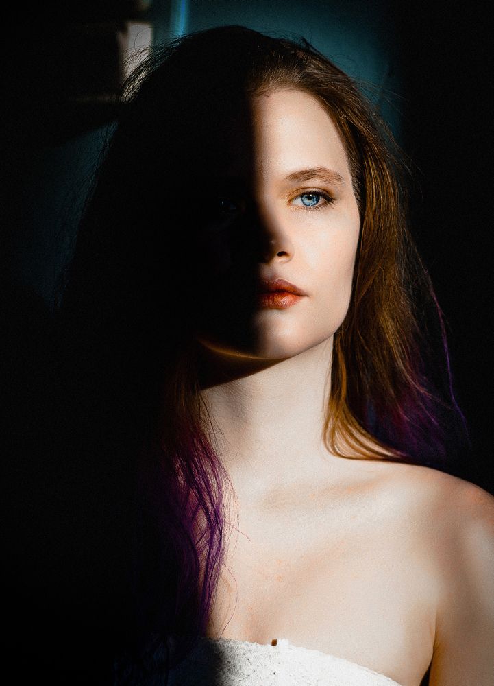 Две стороны