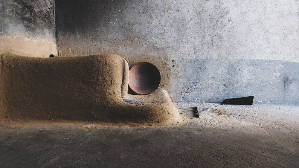 Mud stove (chulha)