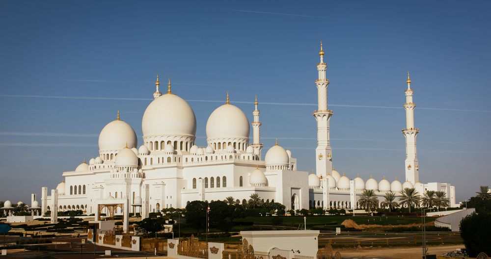 The Sheikh Zayed Grand Mosque in Abu-Dhabi